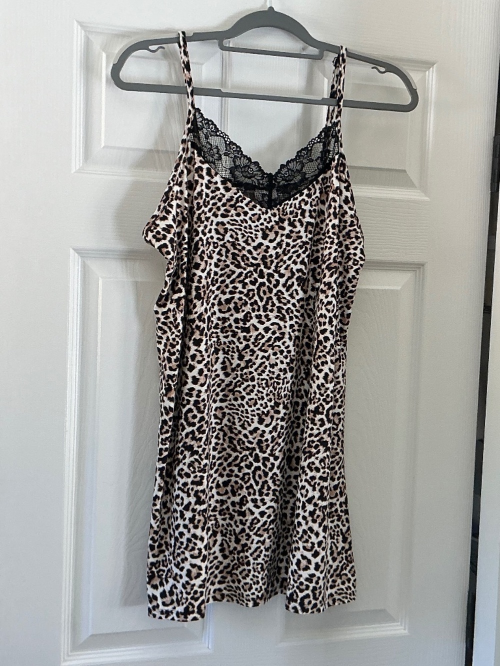 NWOT  2 of 2 Joyspun Animal Print Chemise L
